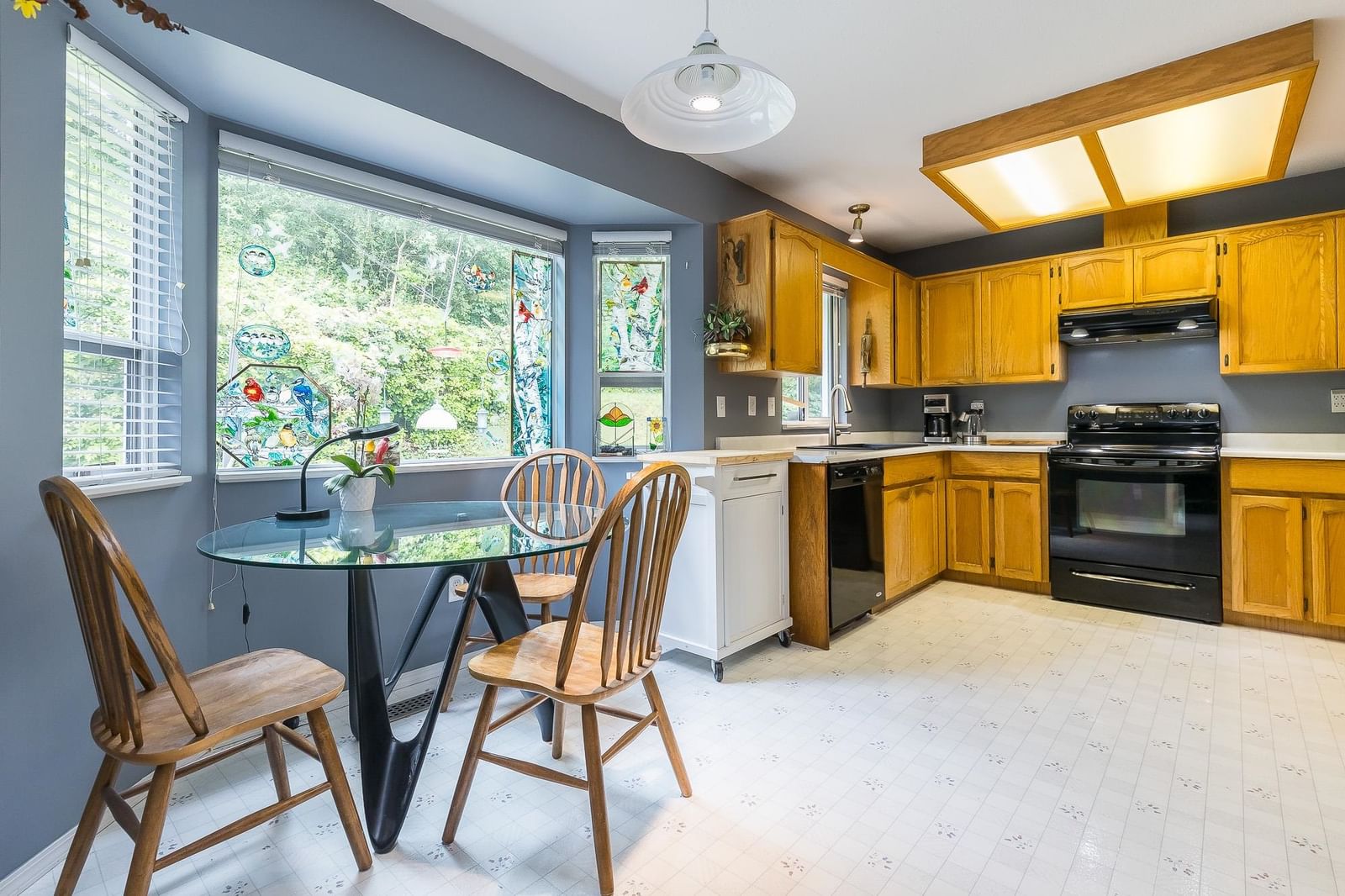 Listing Image 11