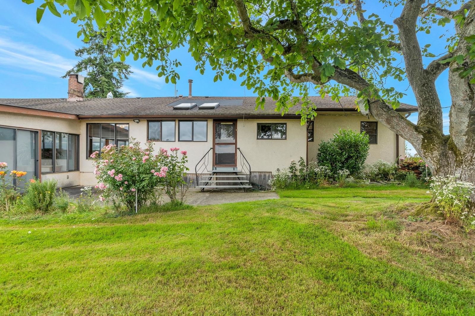 Listing Image 29