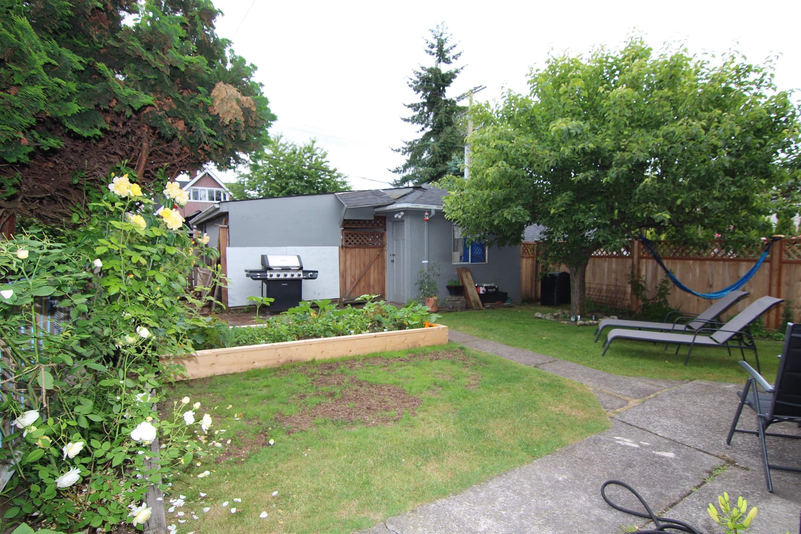 Listing Image 20