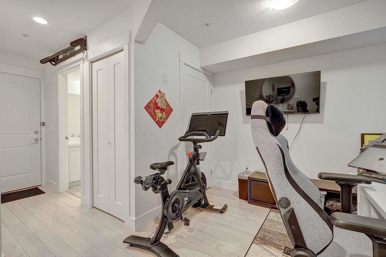 Listing Image 21