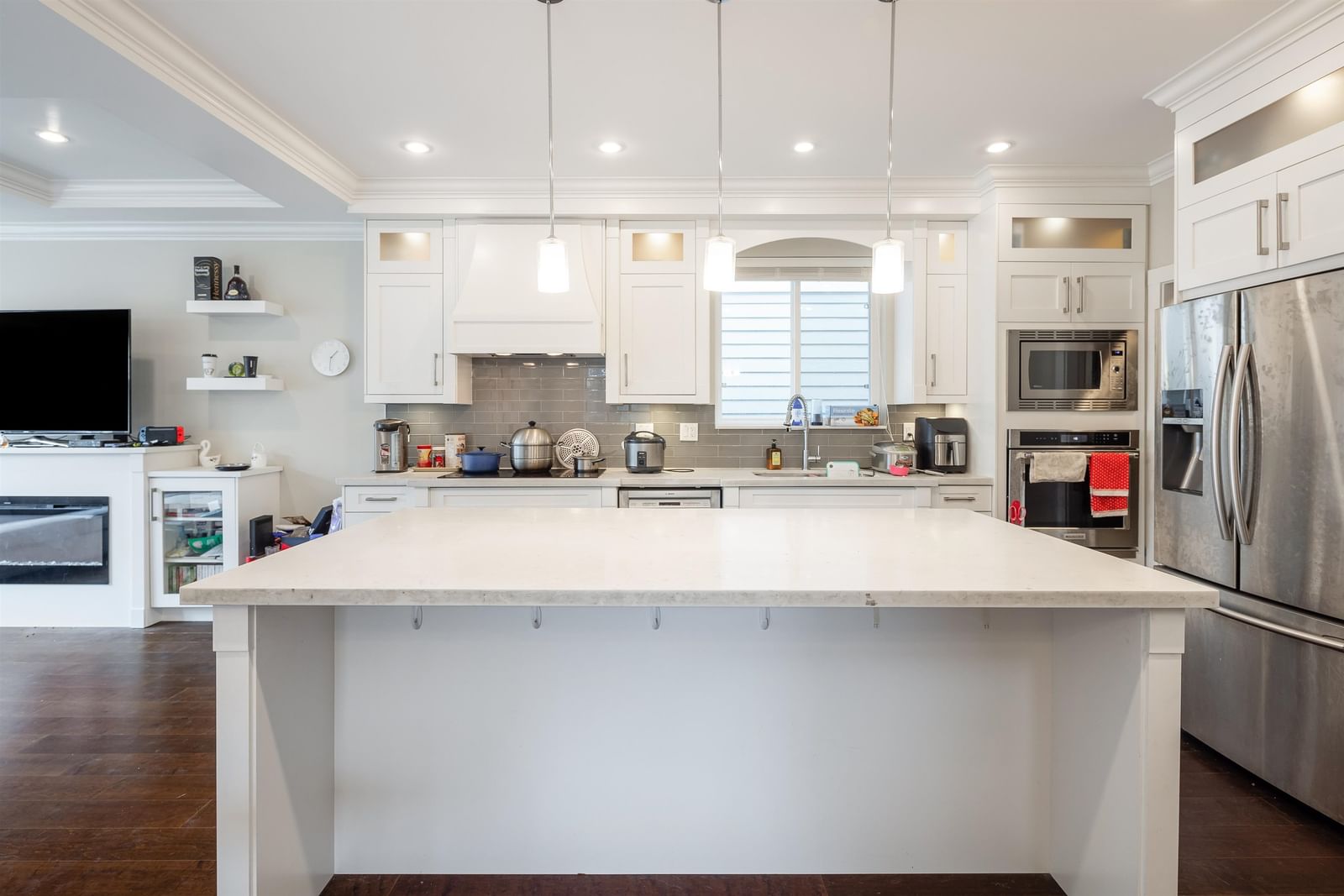 Listing Image 15