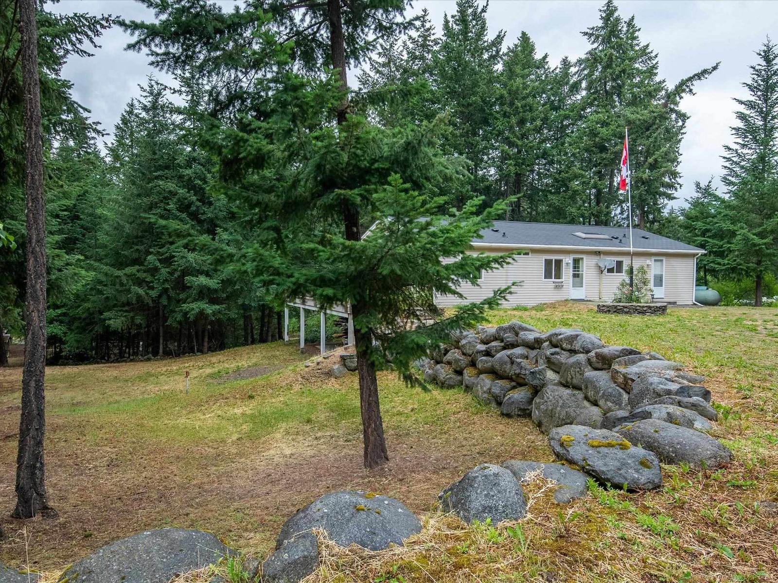 Listing Image 15