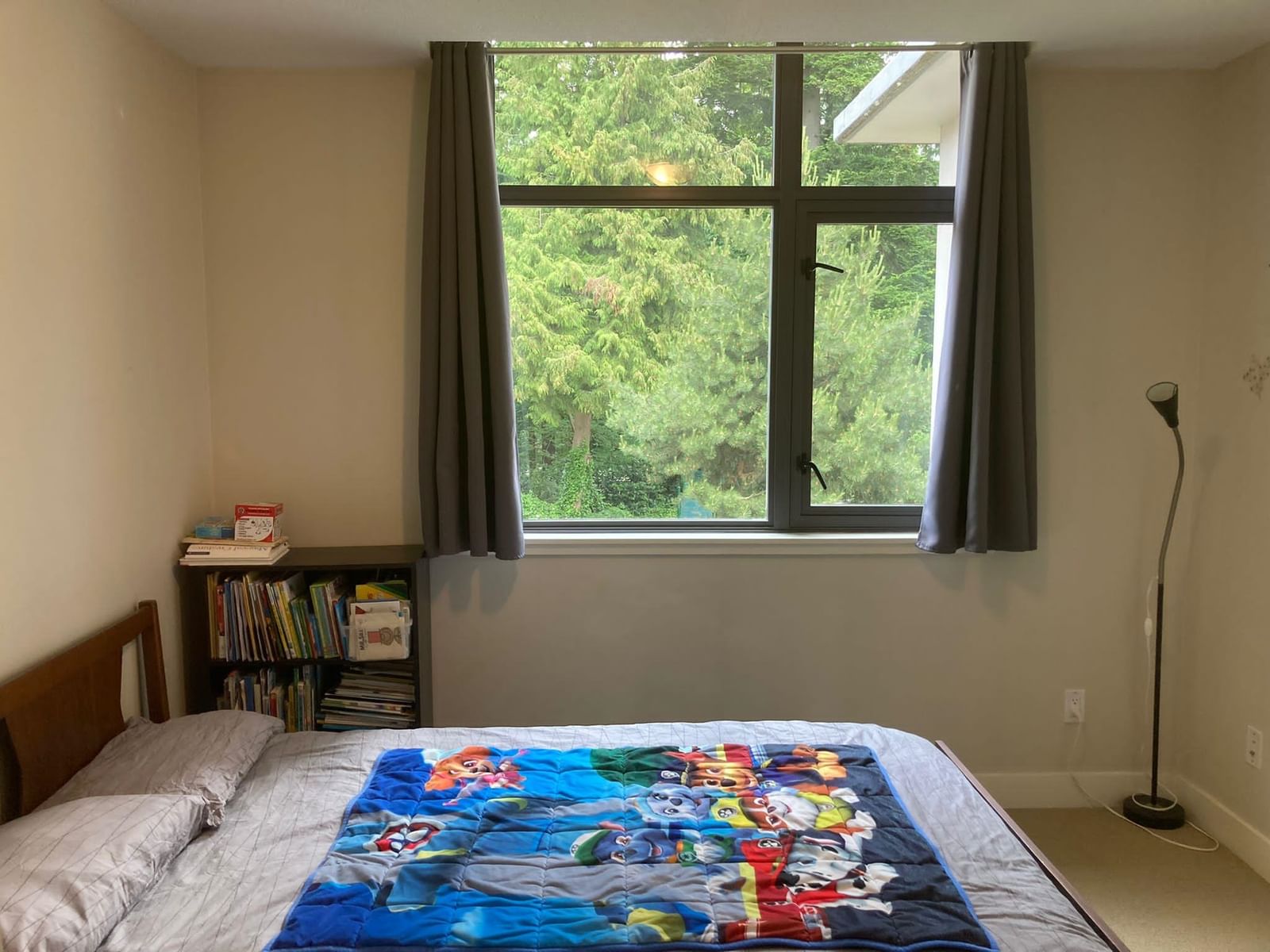 Listing Image 5