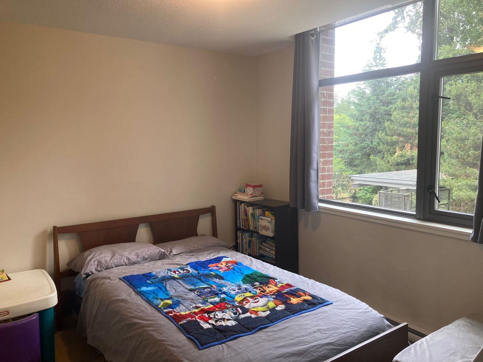 Listing Image 6