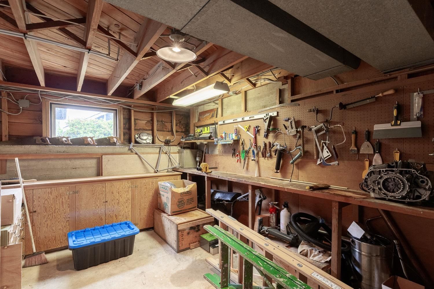 Listing Image 33