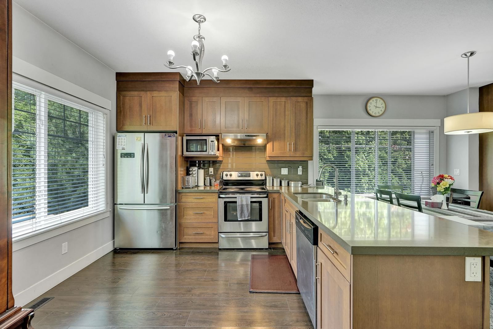 Listing Image 21