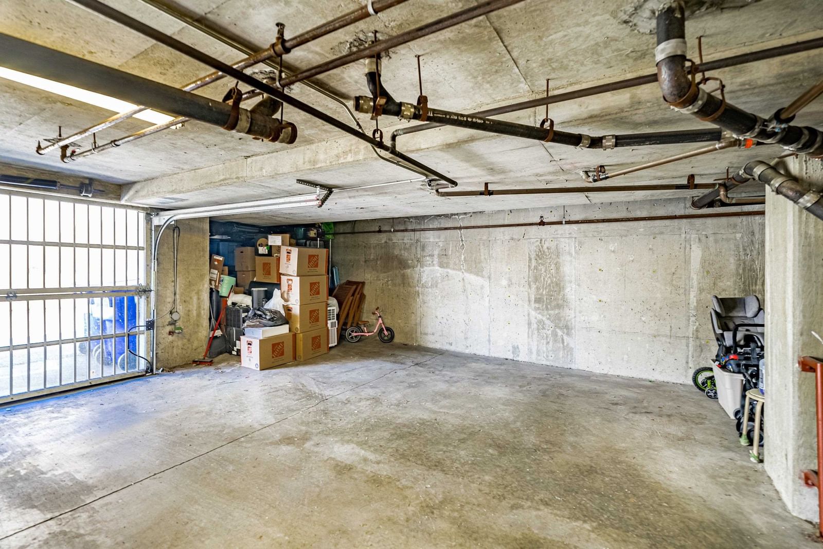 Listing Image 38