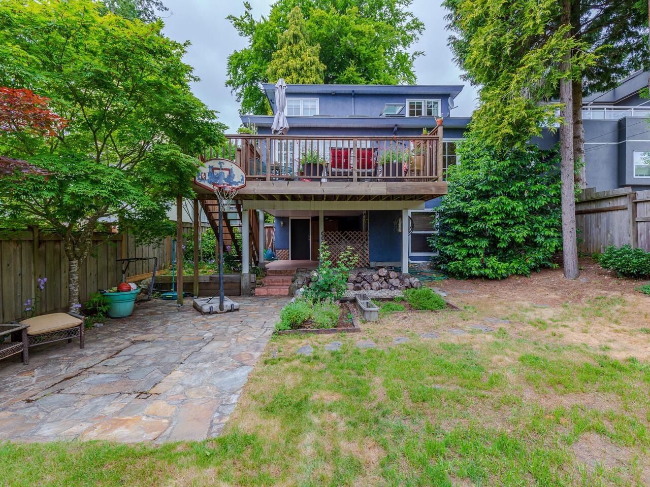 Listing Image 17