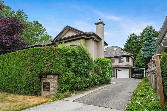 2 - 8491 Blundell Road