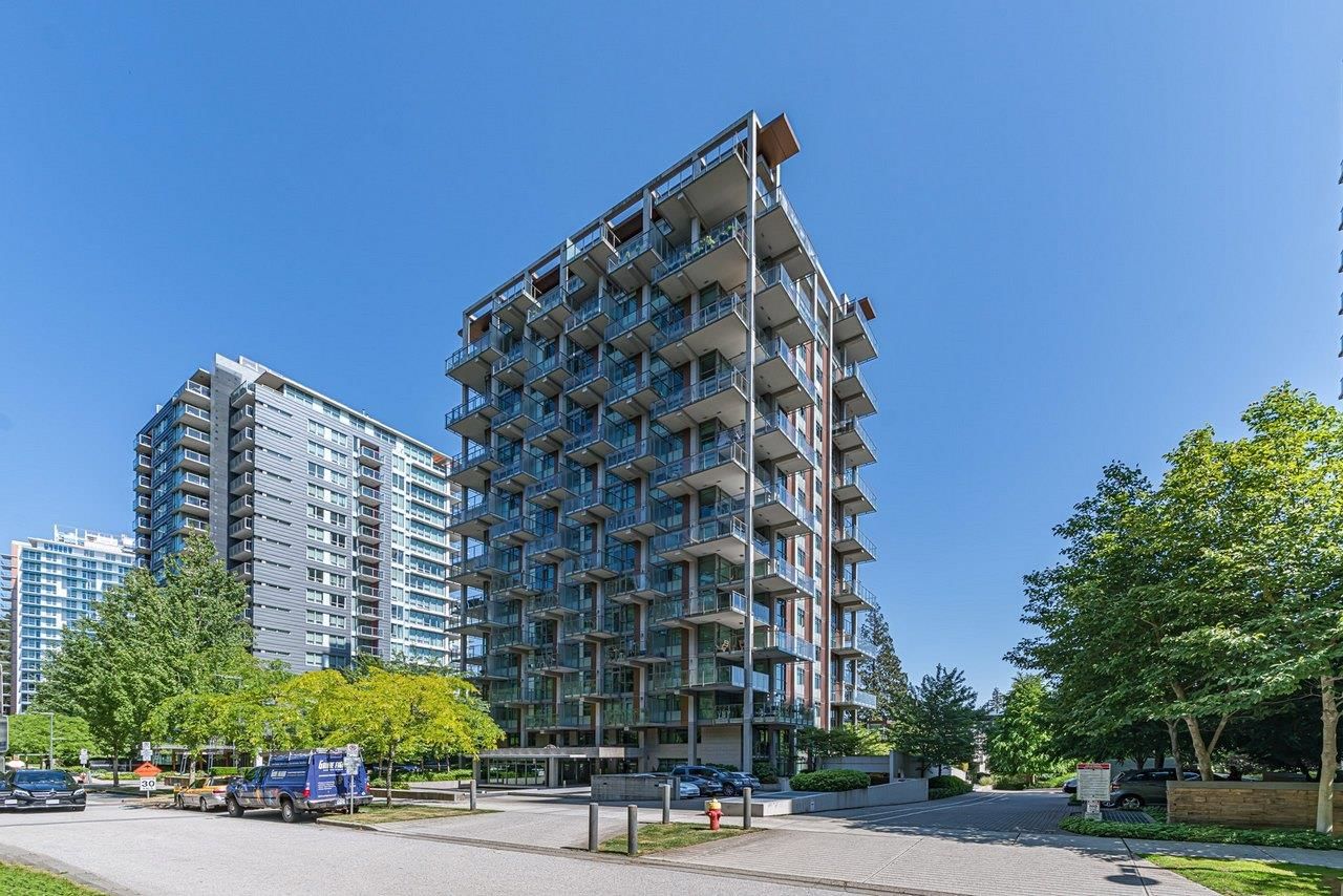 Listing Image 5