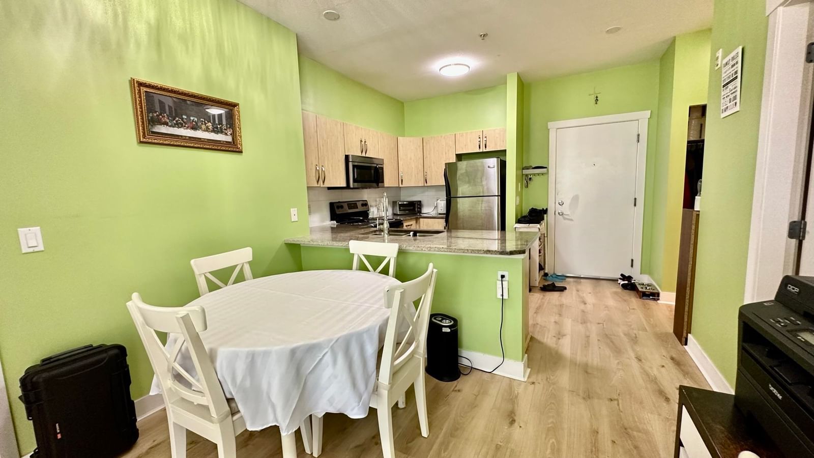 Listing Image 16