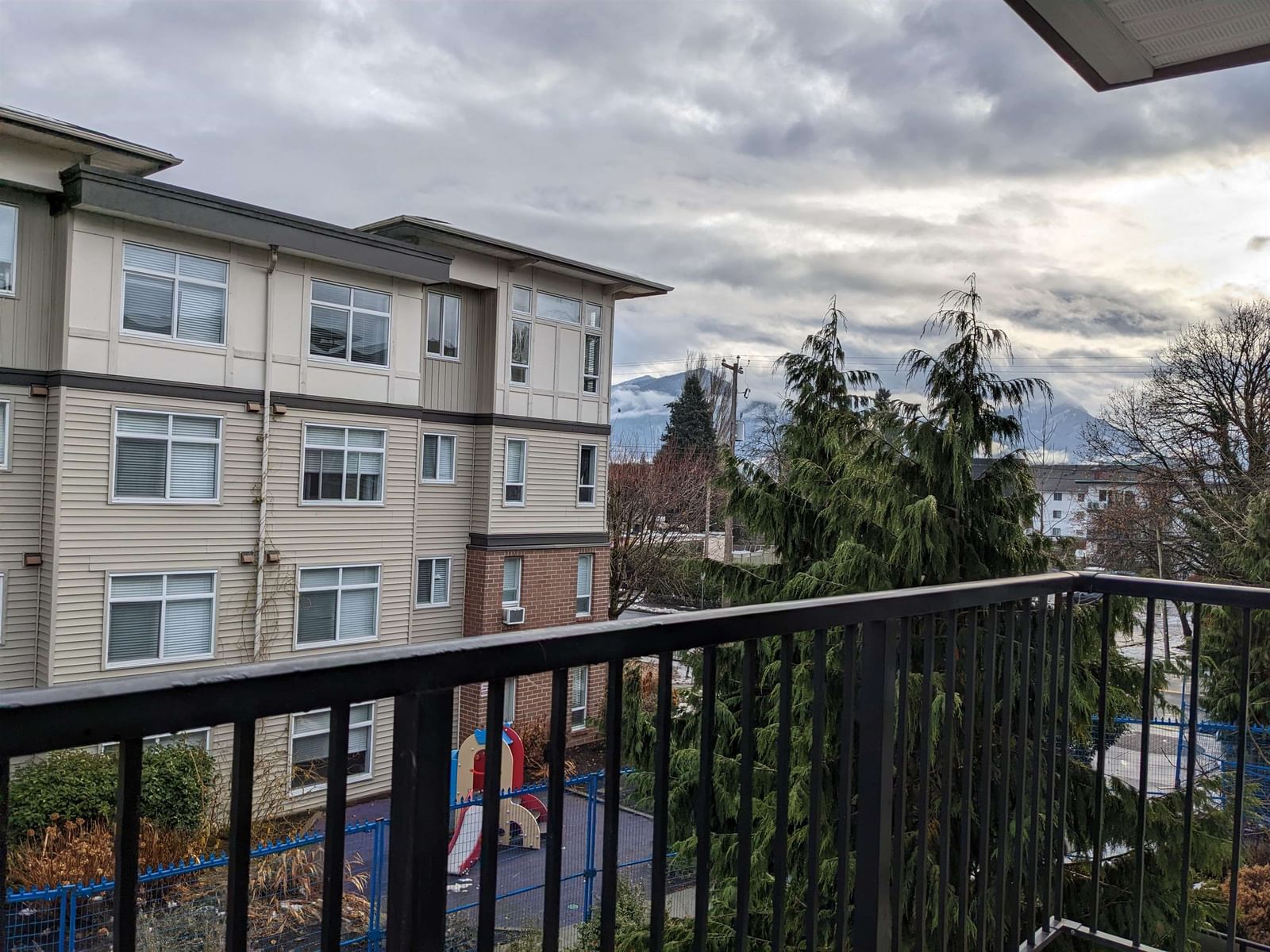 Listing Image 20