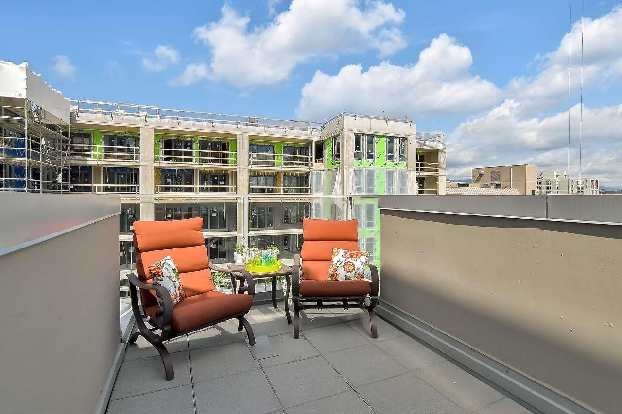 Listing Image 12