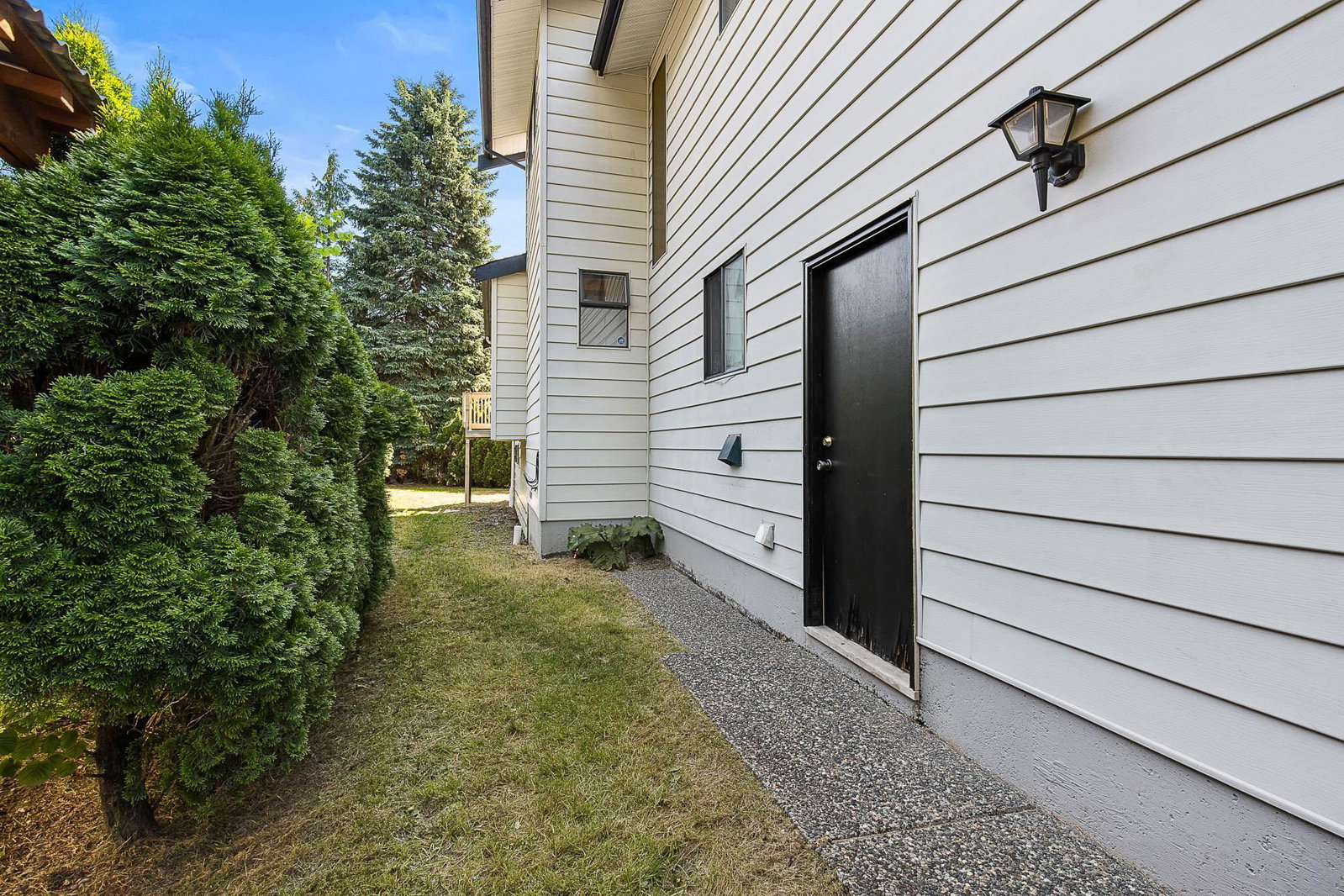 Listing Image 27