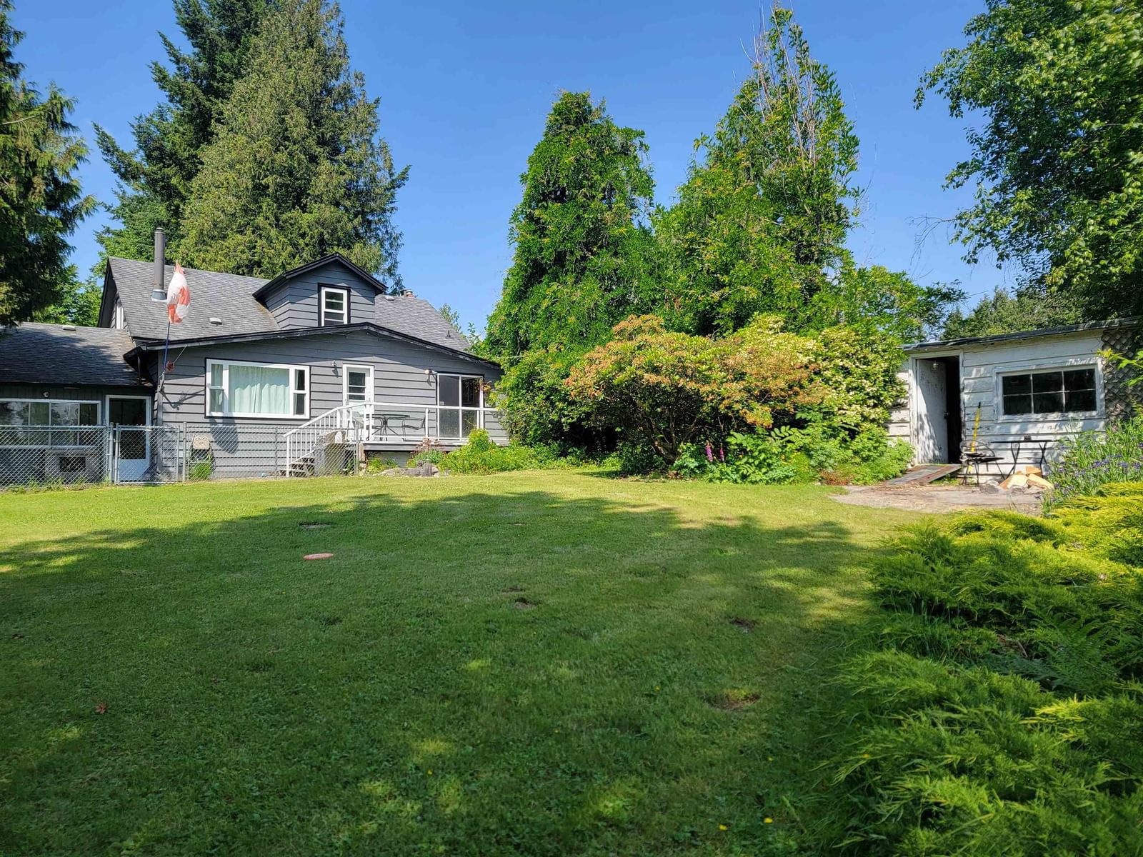 Listing Image 10