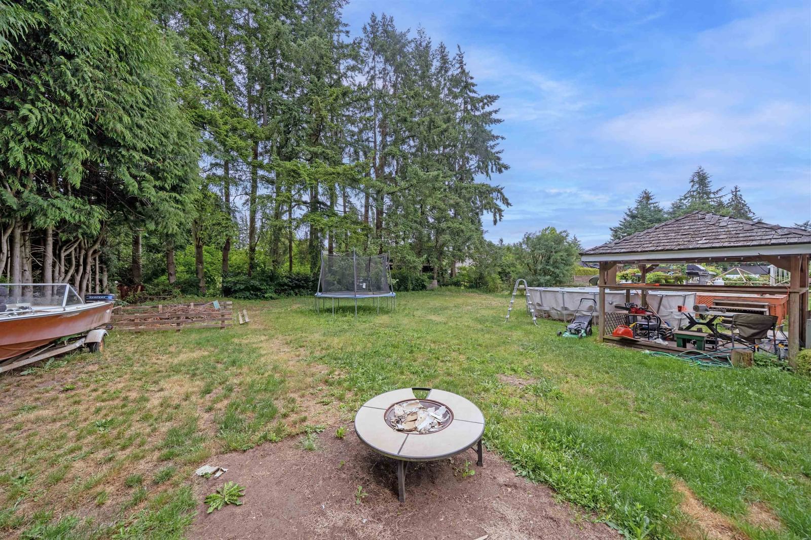 Listing Image 17