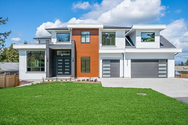 20727 Grade Crescent