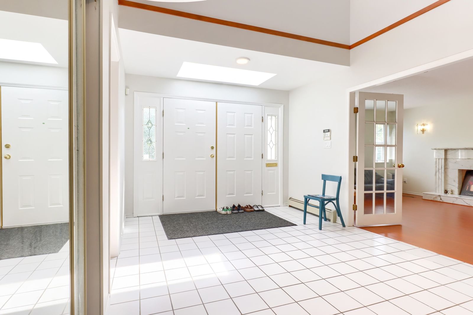 Listing Image 3