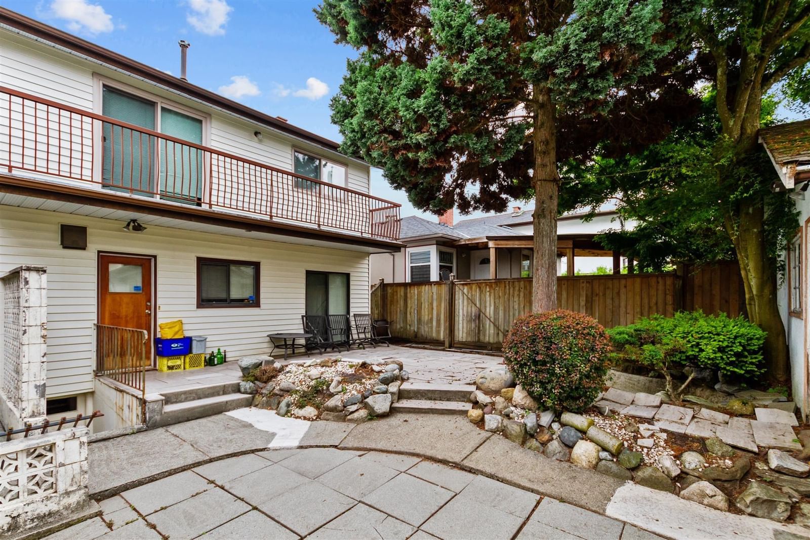 Listing Image 20
