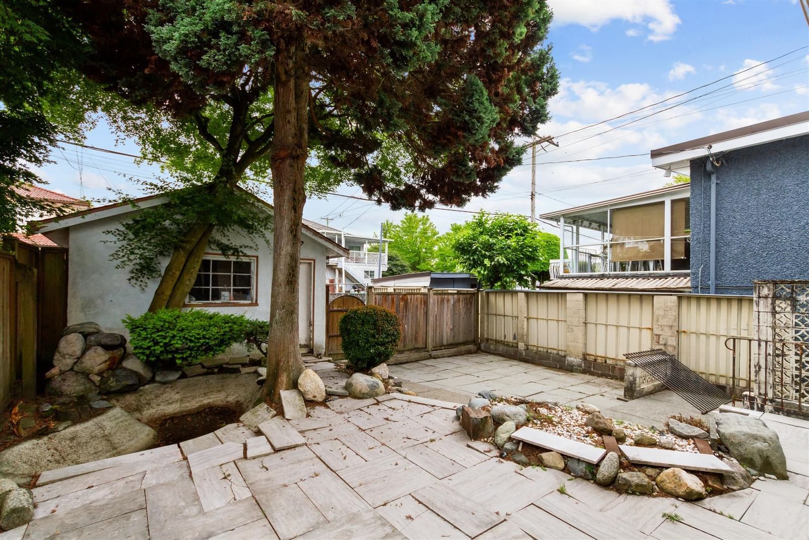 Listing Image 21