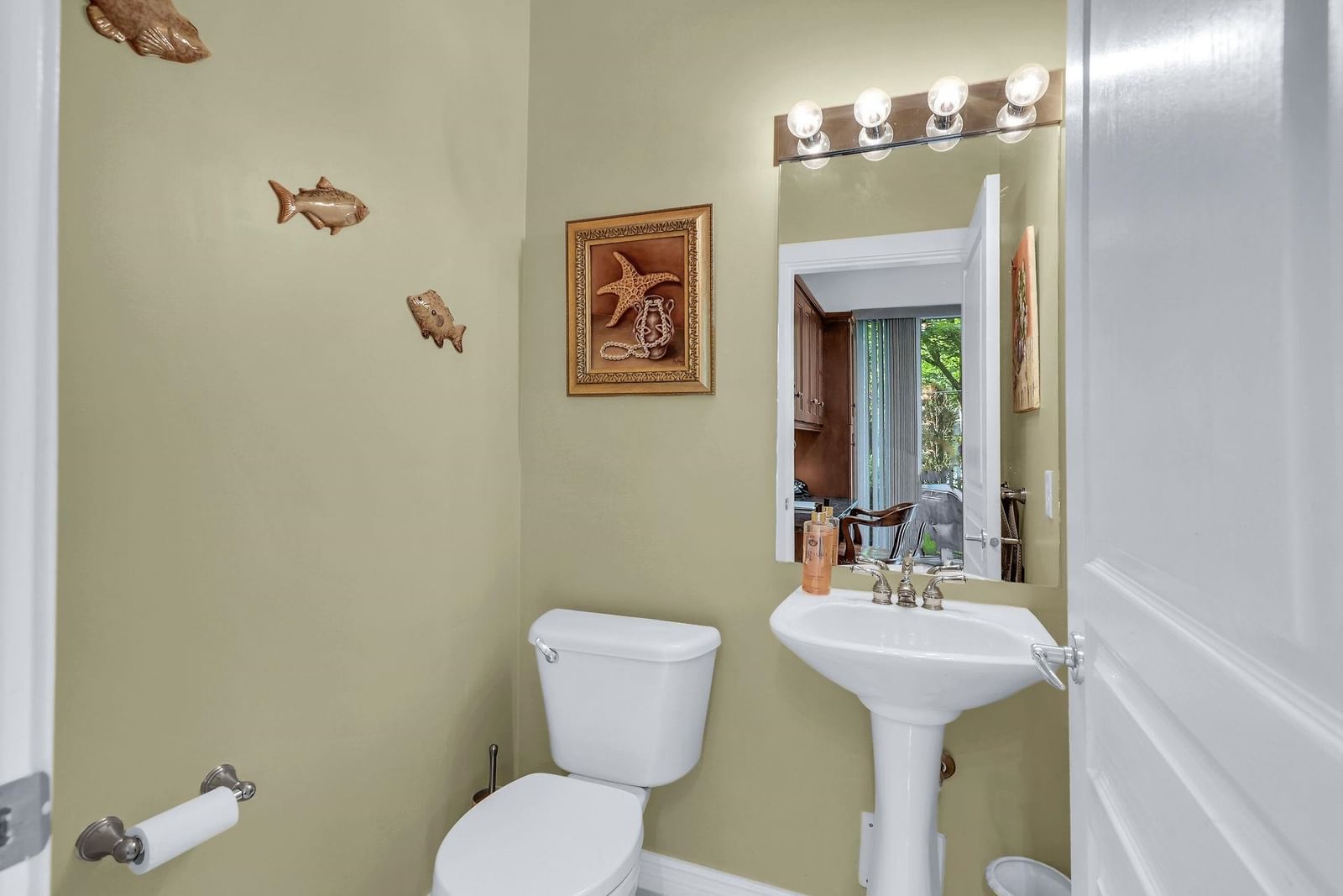 Listing Image 9