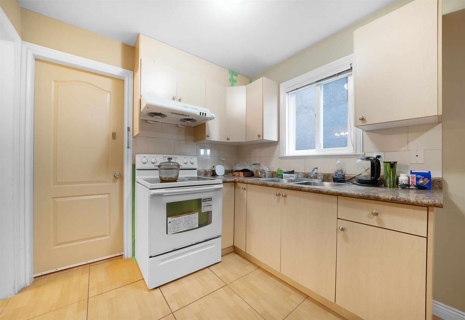 Listing Image 17