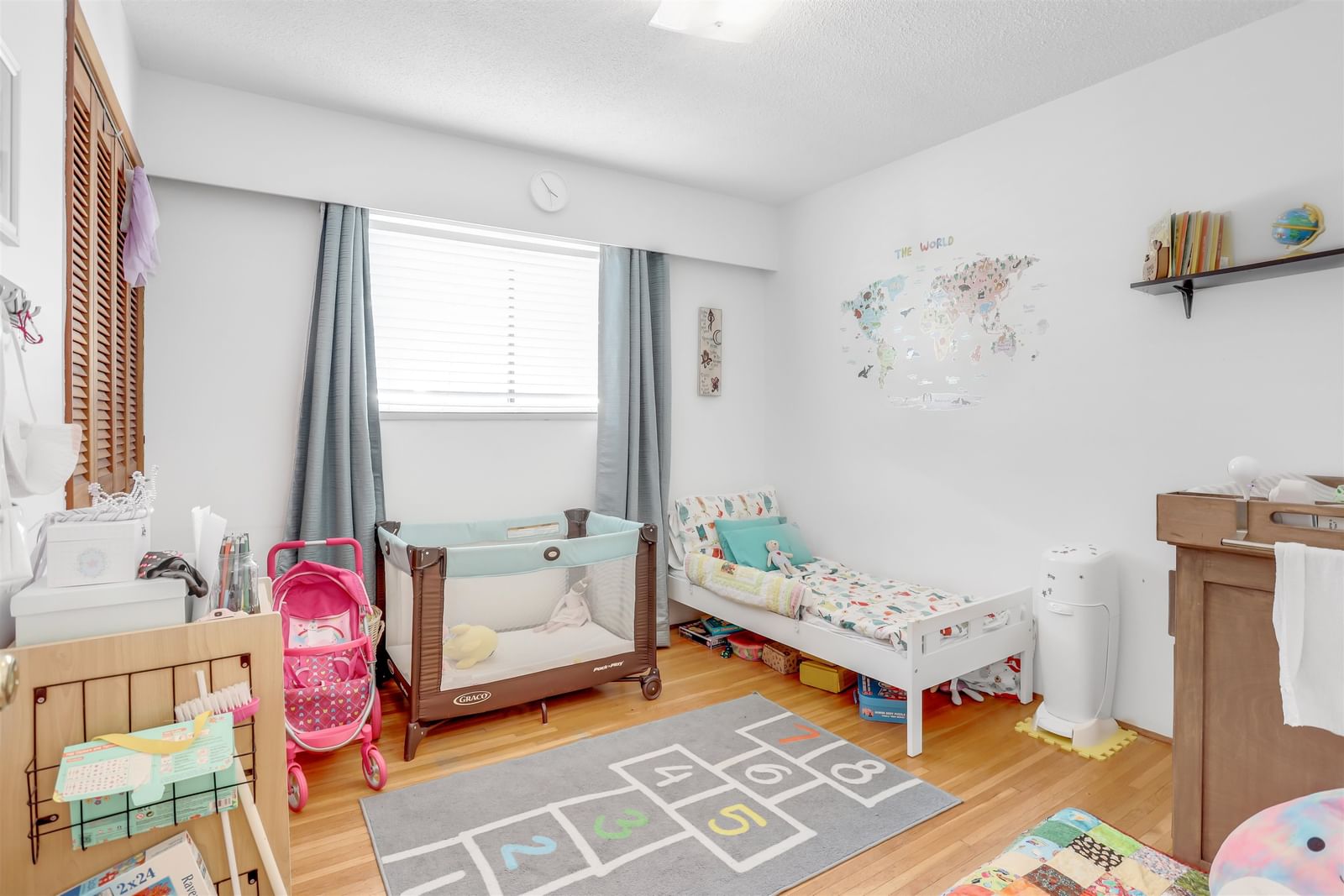 Listing Image 15