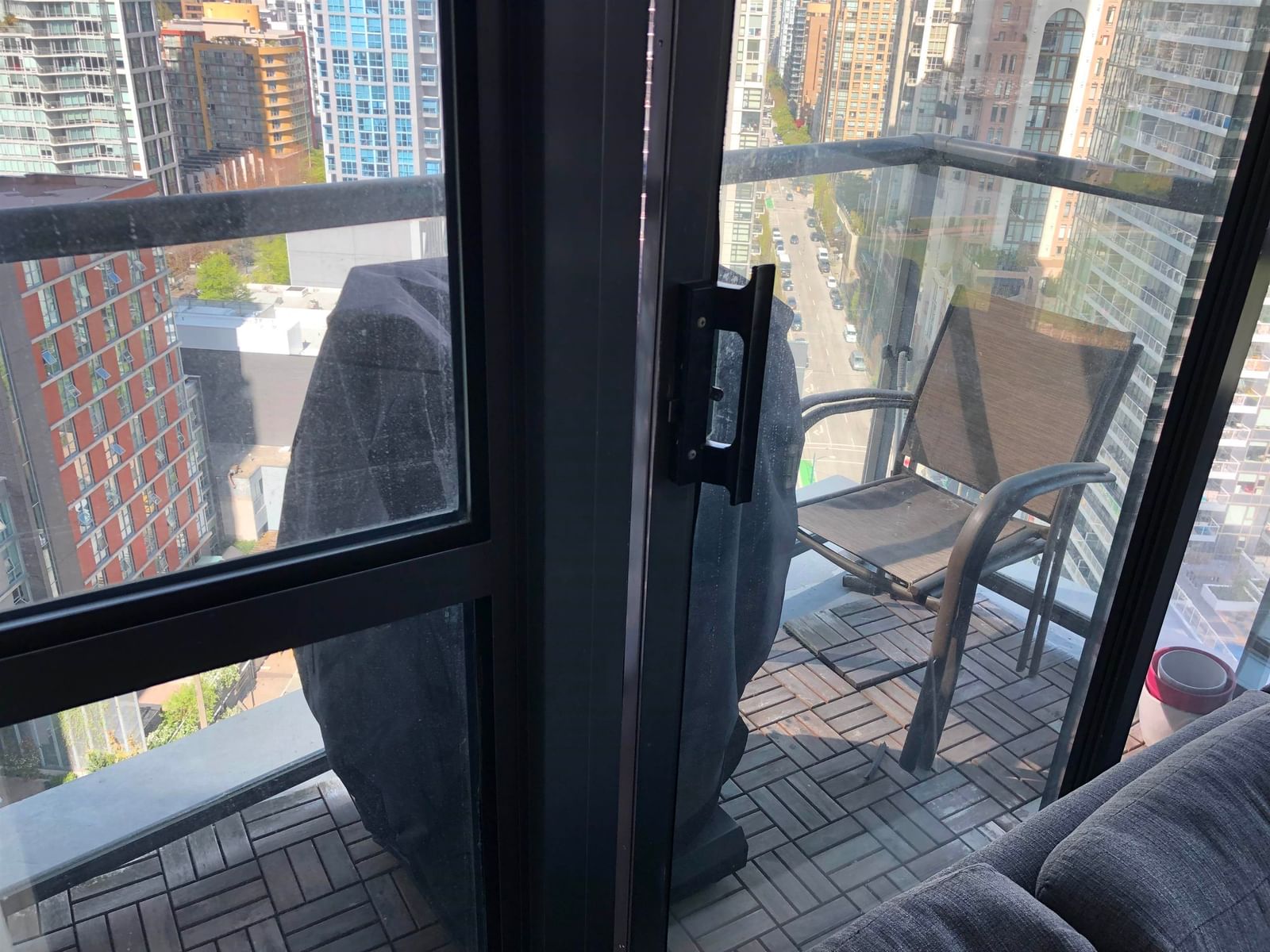 Listing Image 11