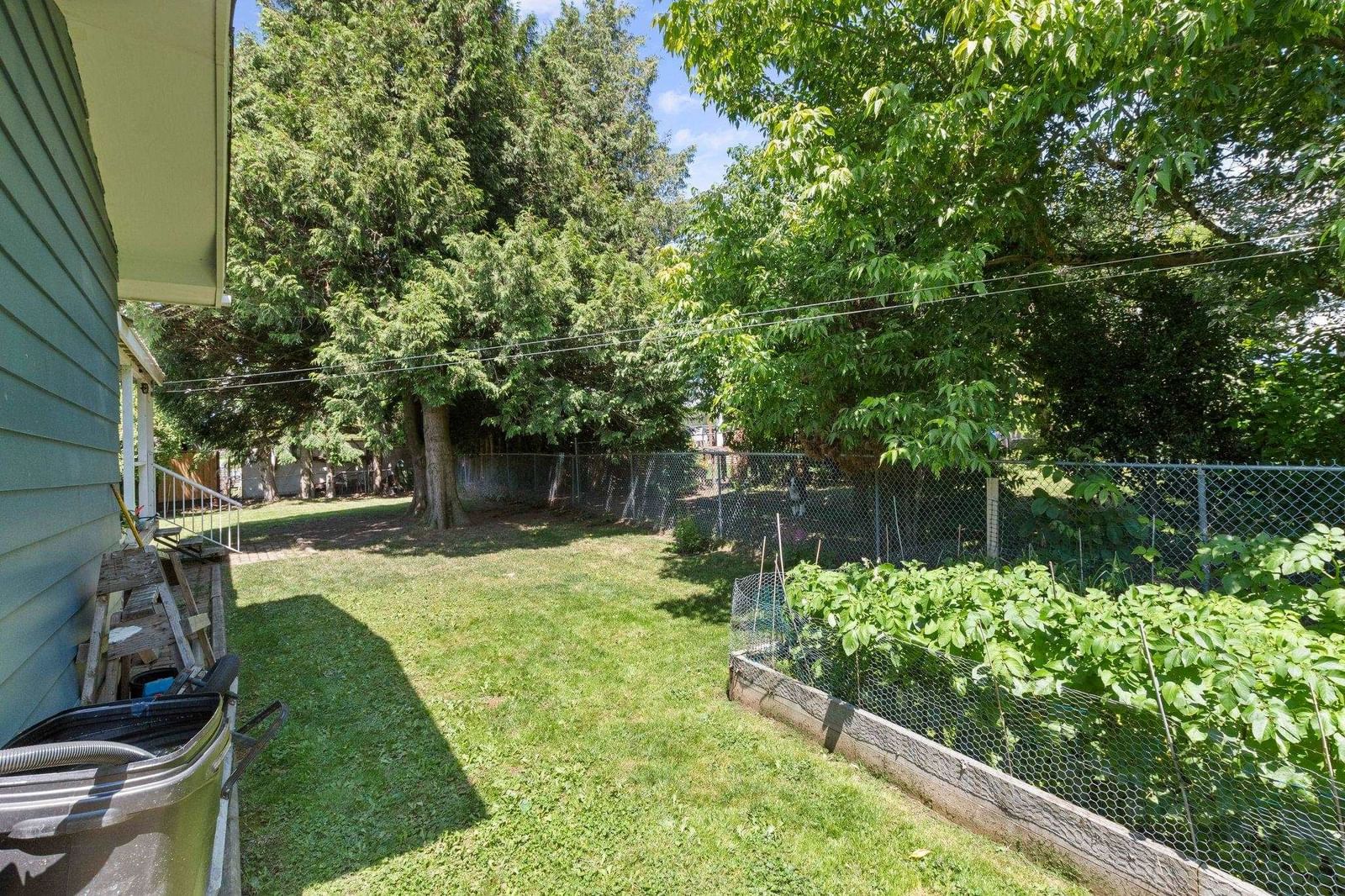 Listing Image 20