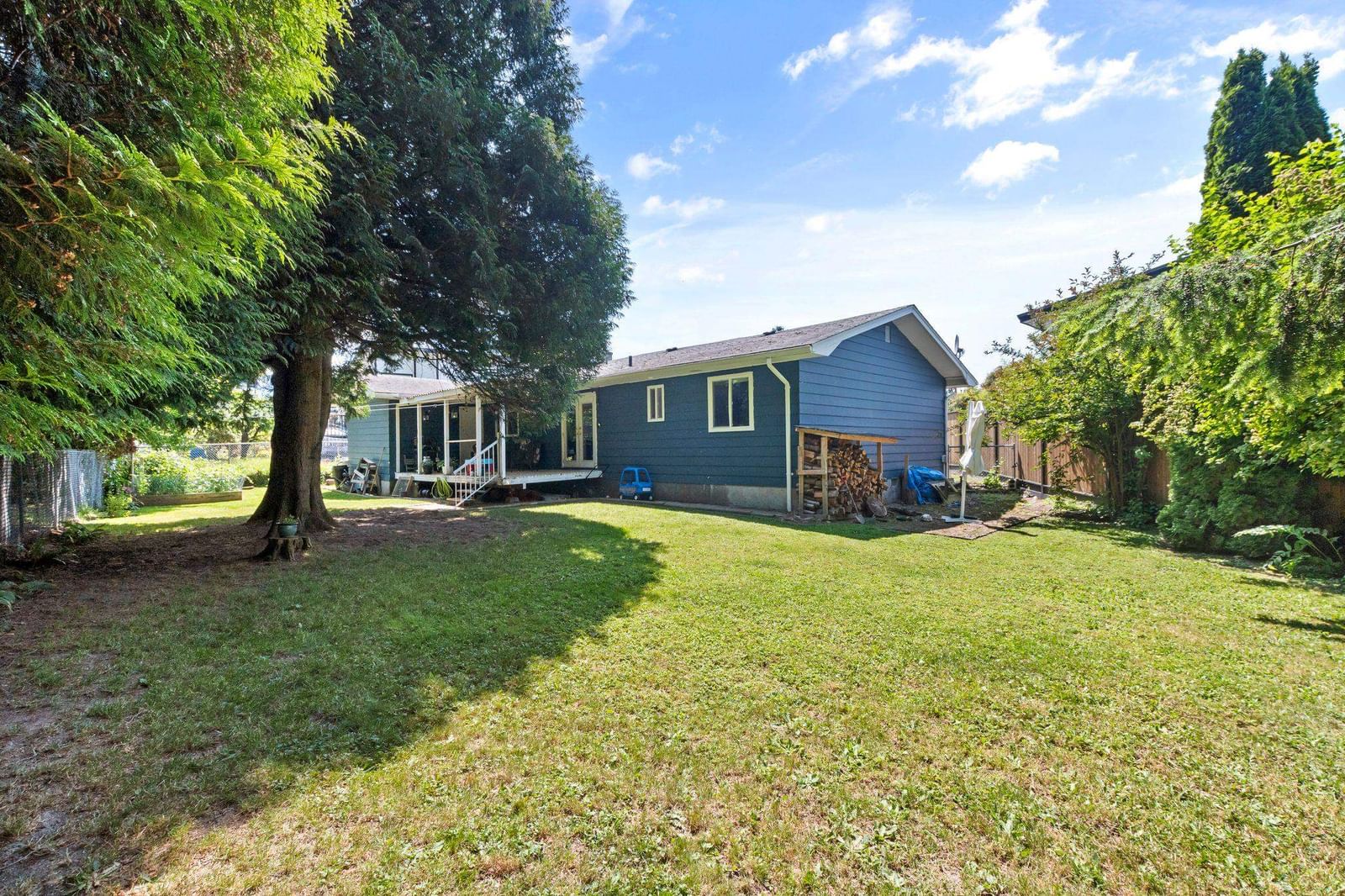 Listing Image 25
