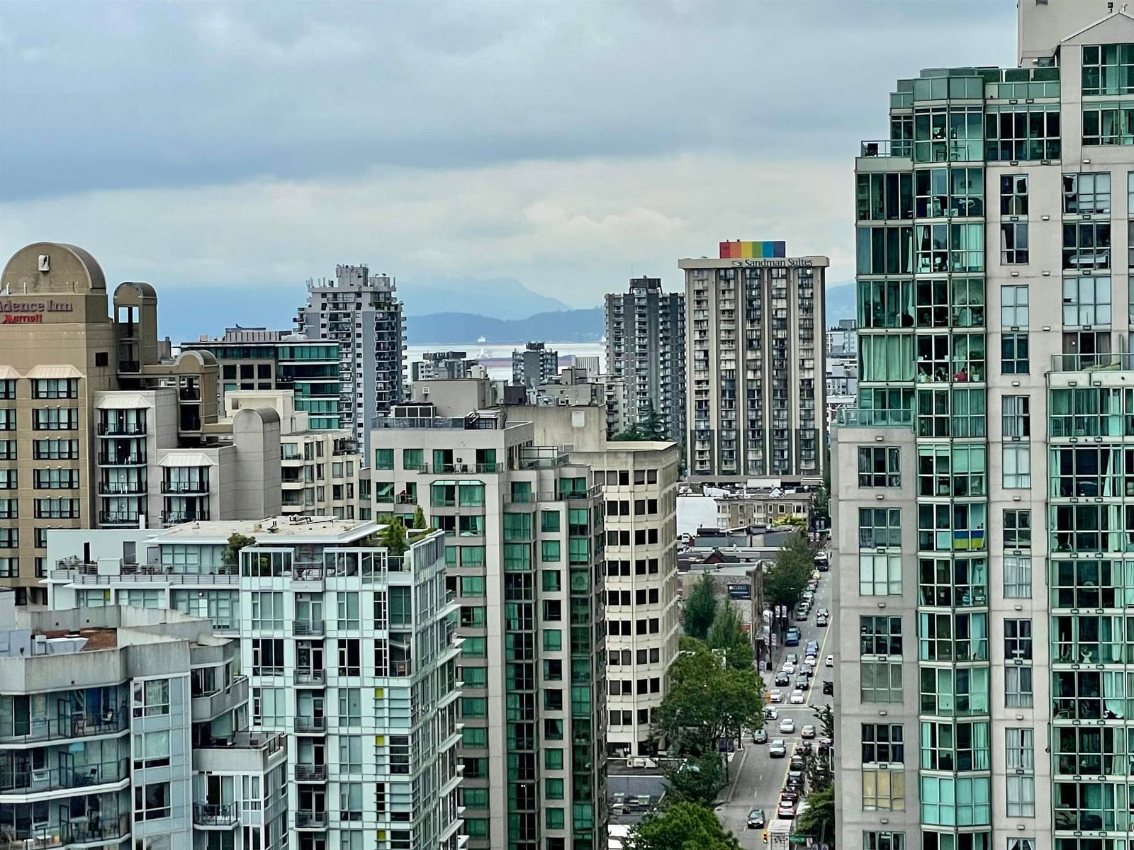Listing Image 21