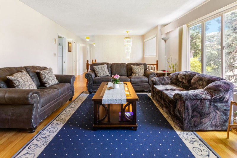 2449 Adelaide Street, Abbotsford, V2T 3L9 | Image 3