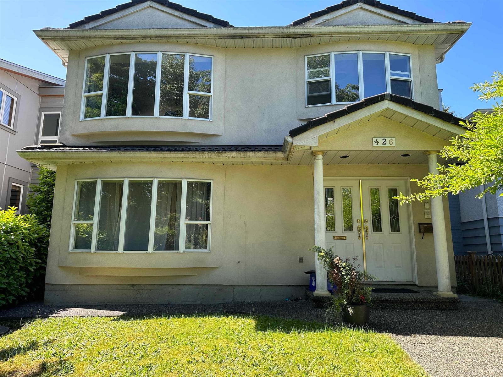 Listing Image 1