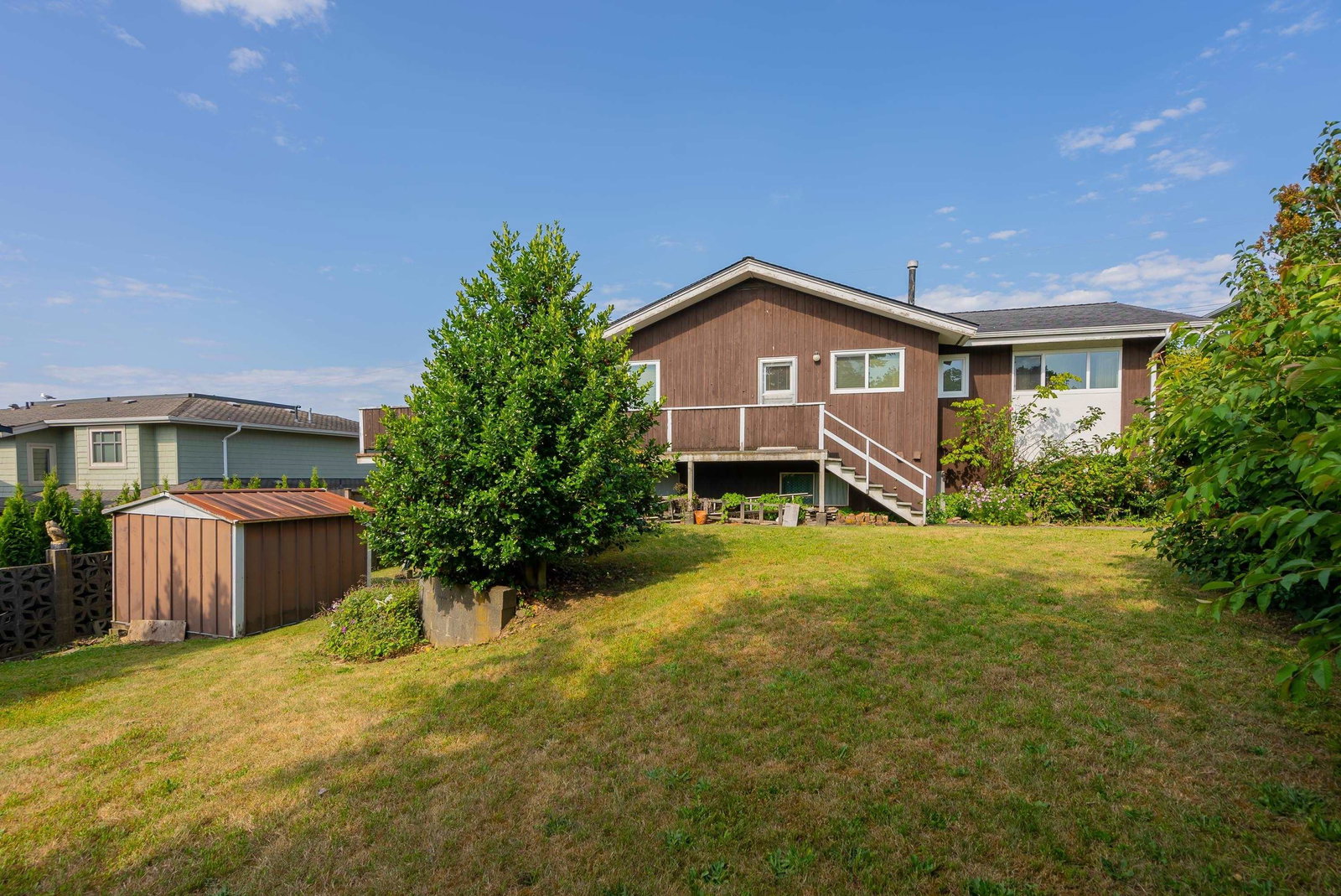 Listing Image 14