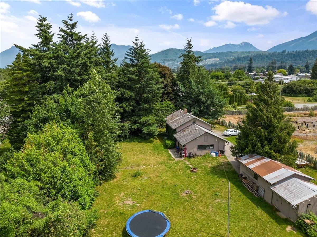 Listing Image 16