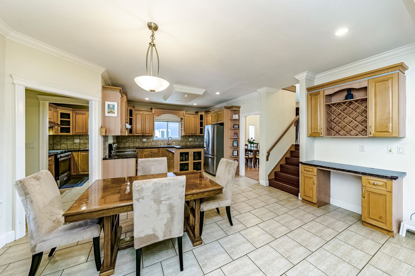 Listing Image 15