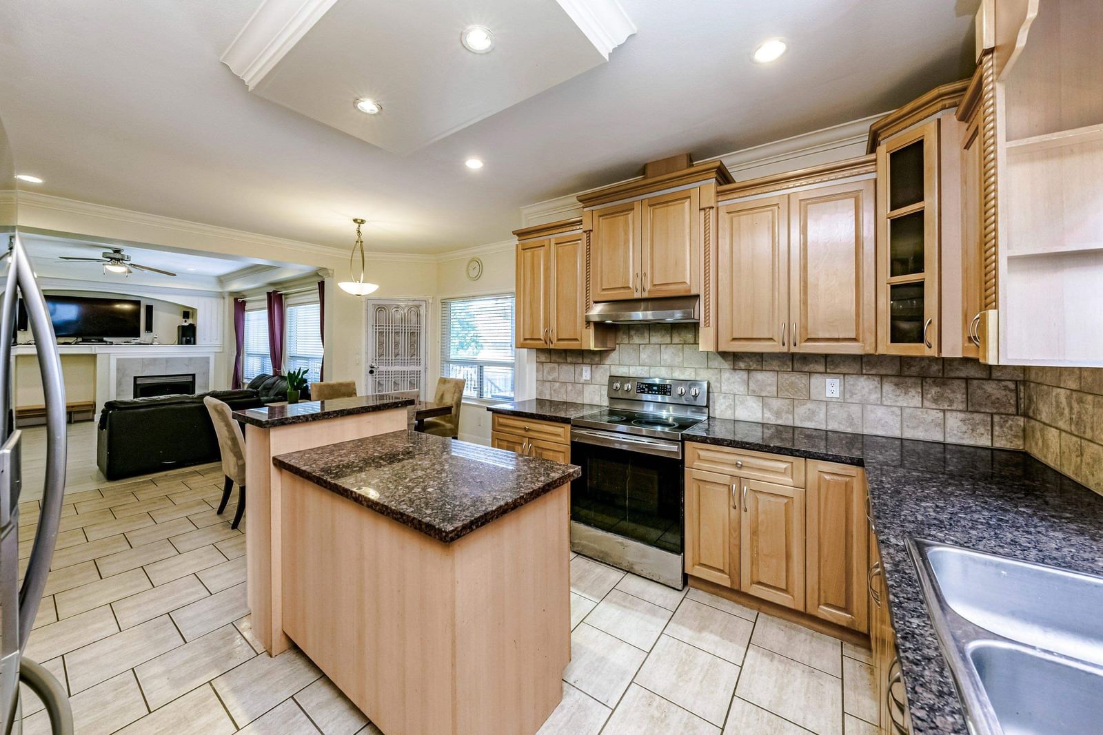 Listing Image 18