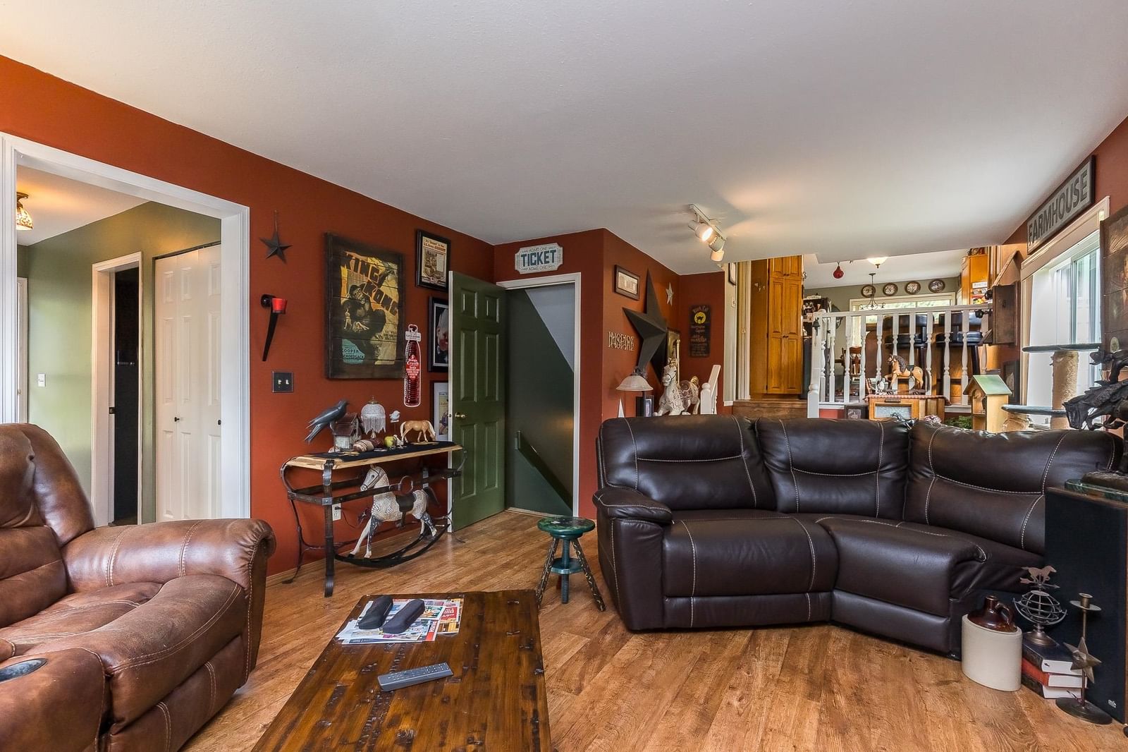 Listing Image 21
