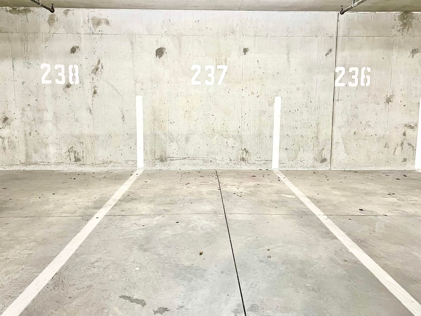 Listing Image 33