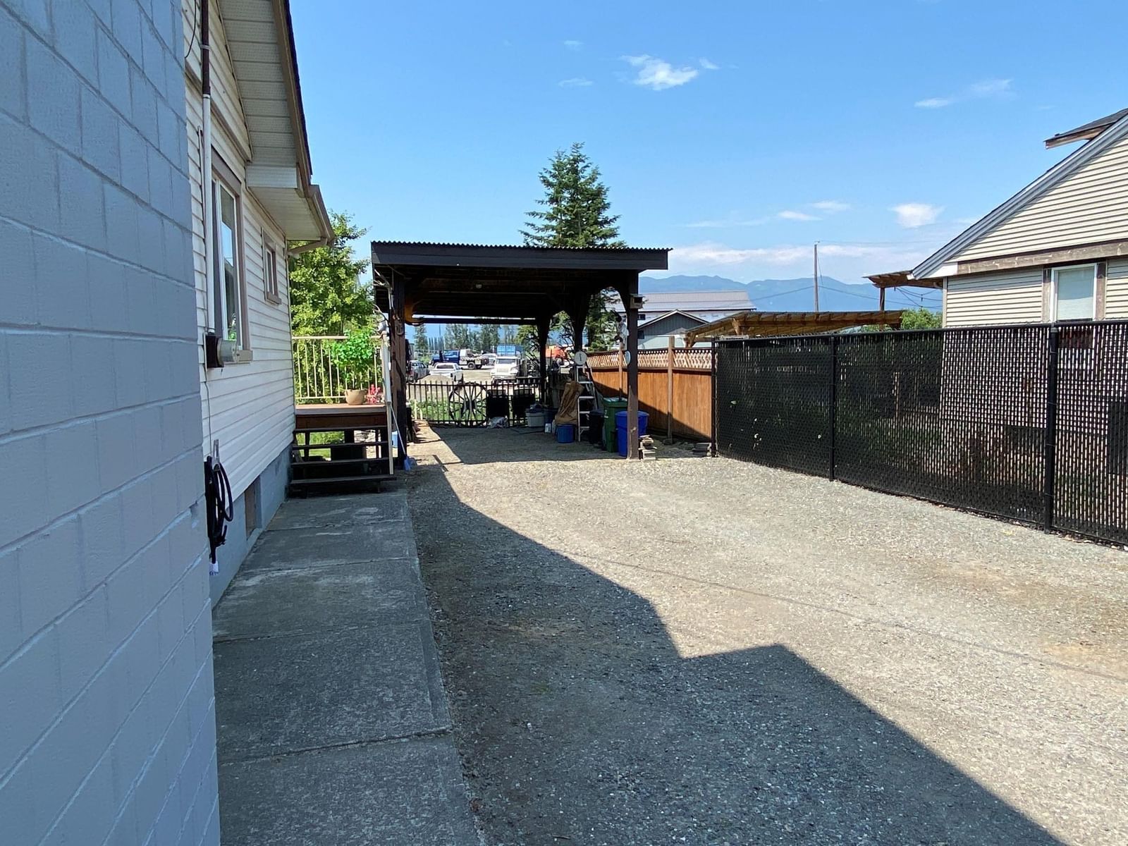 Listing Image 18