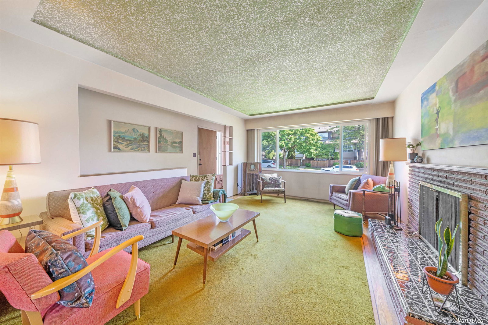 Listing Image 3