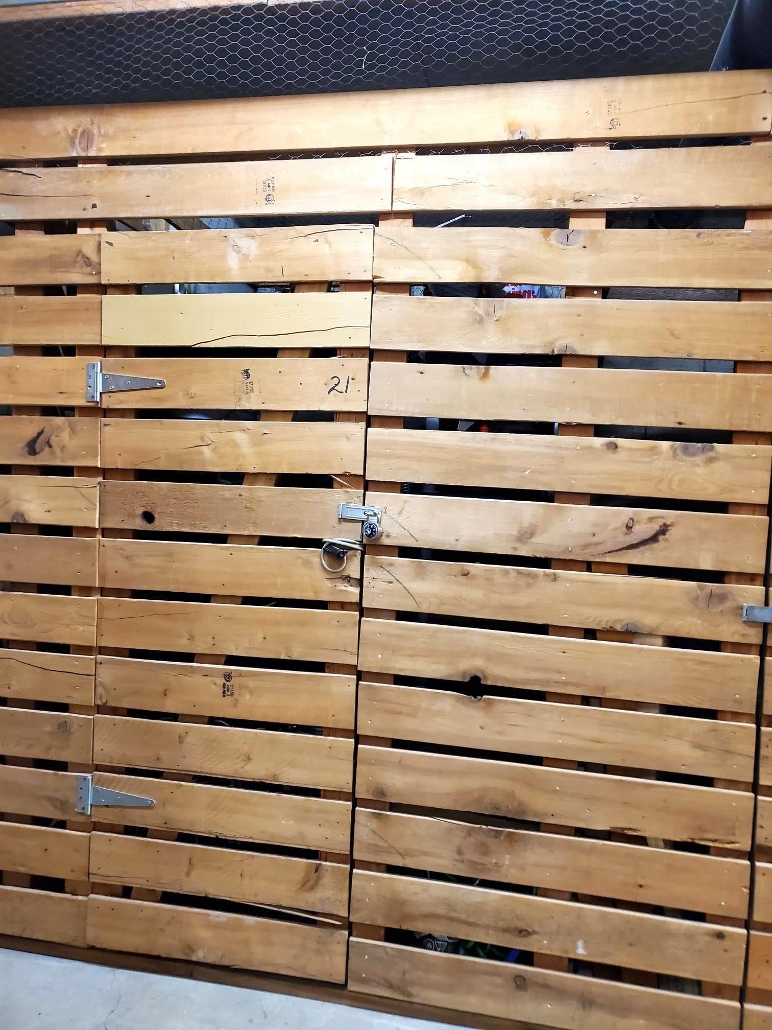 Listing Image 11