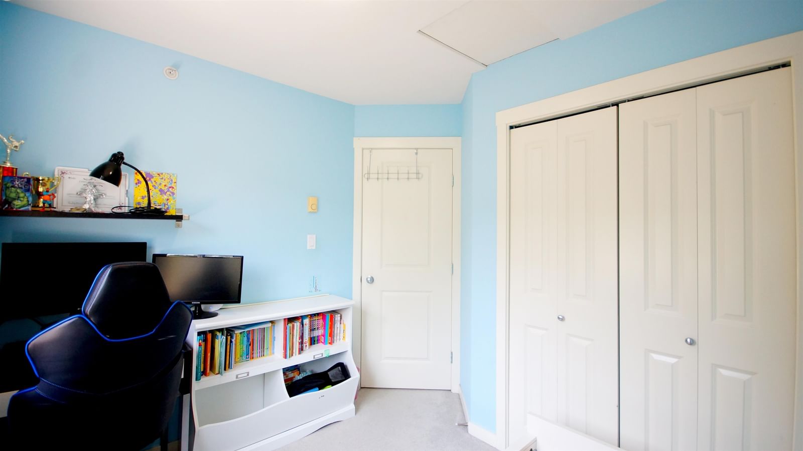 Listing Image 17