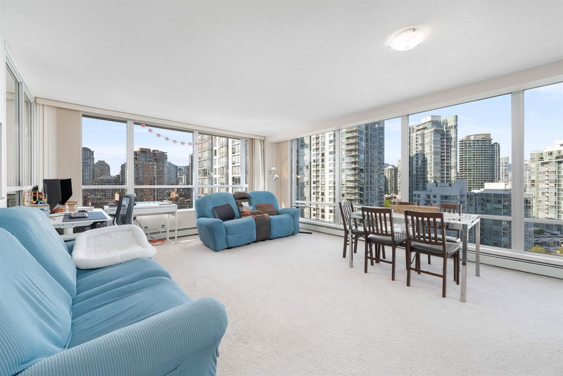 1906 - 1228 Marinaside Crescent, Vancouver, V6Z 2W4 | Image 3