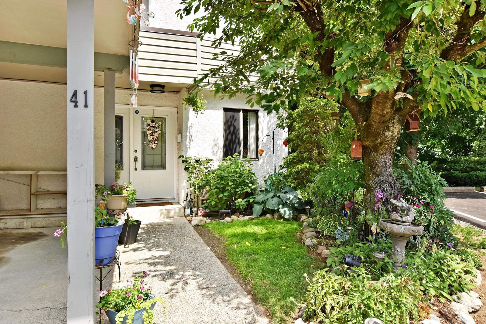 Listing Image 23
