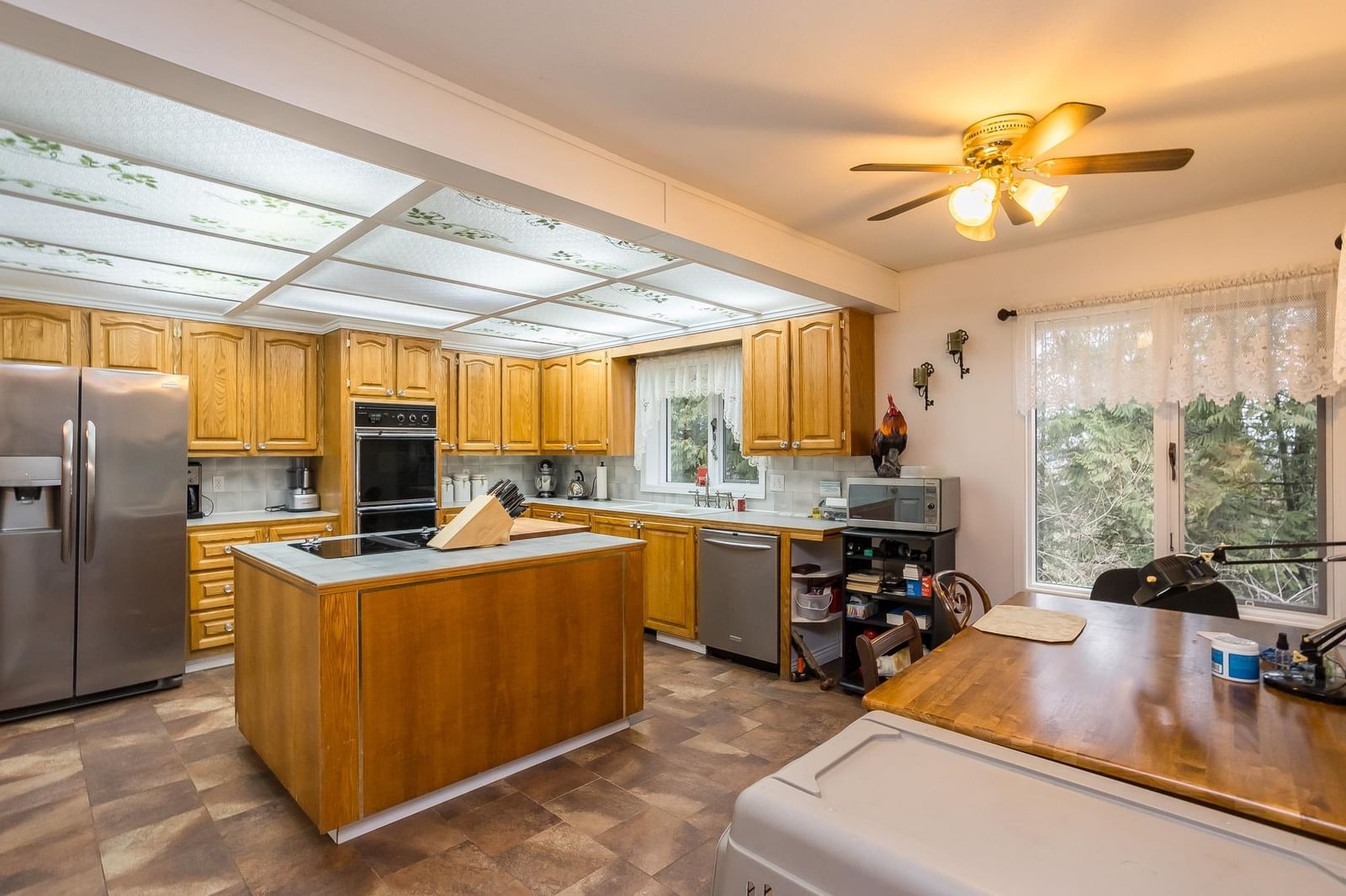 Listing Image 9