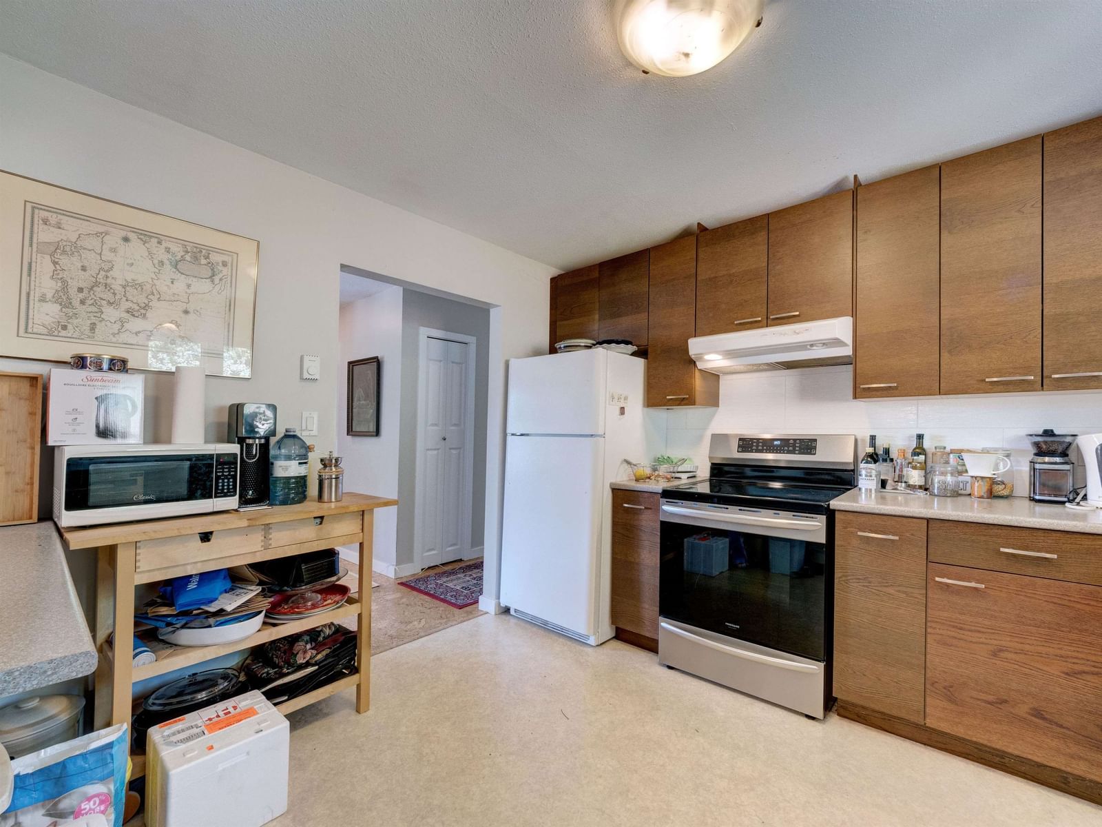 Listing Image 16