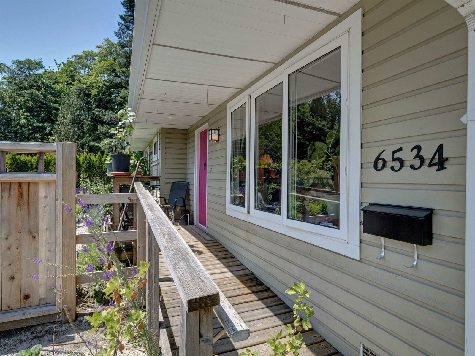 Listing Image 5