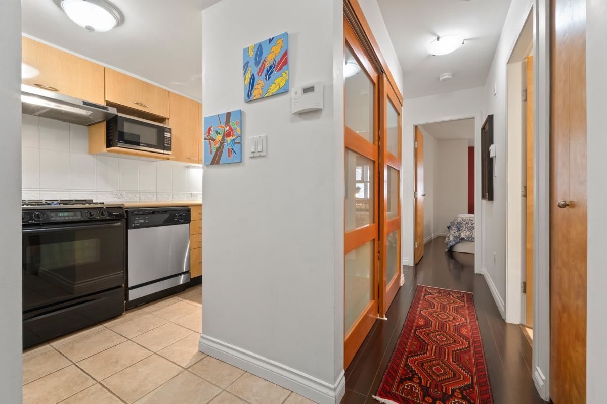 Listing Image 15