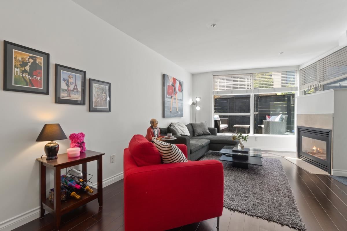 Listing Image 4